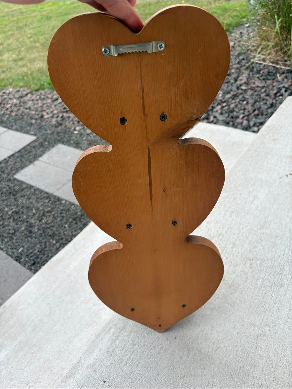 VTG Wooden Heart Wall Shelf - Brown